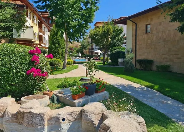 Апартамент Garden Of Eden *